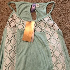 Teal tank top with lace design